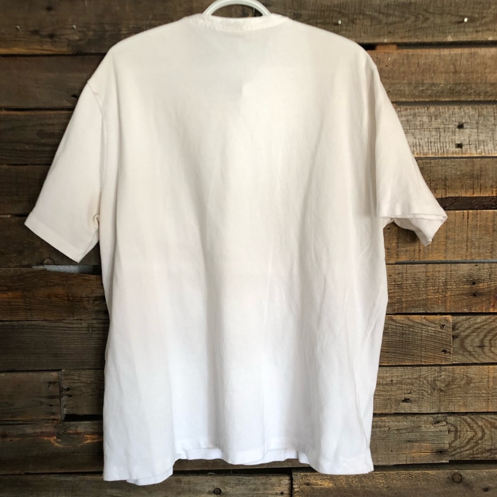 H&M Two Button T-Shirt - Picture 2 of 5